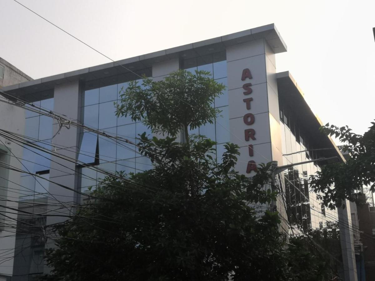 Astoria Hotel Kolkata Exterior photo